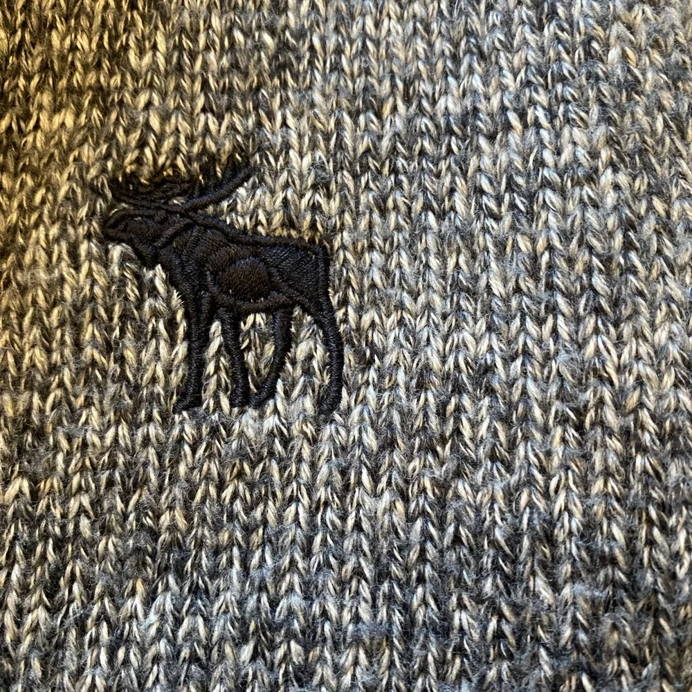 VTG Abercrombie & Fitch Charcoal Gray Shawl-Collar Y2K Grandpa Cardigan